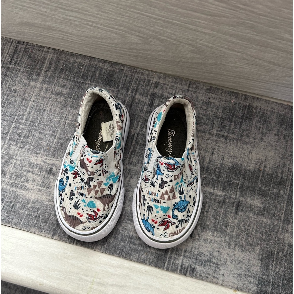Tommy Bahama Dinosaur Toddler Shoes